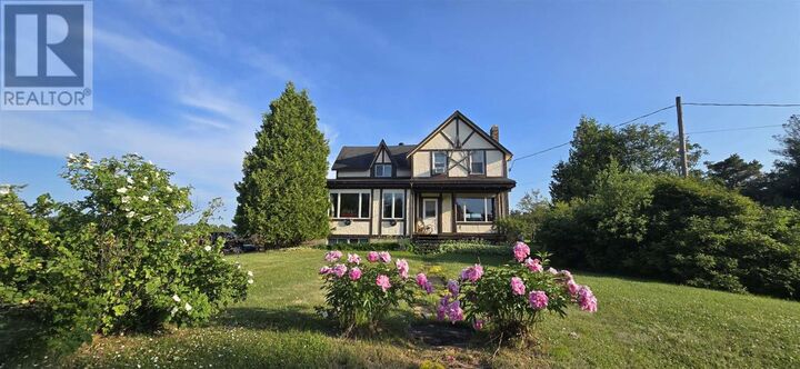 25 Industrial Rd, The Township Of Huron Shores — photo 1