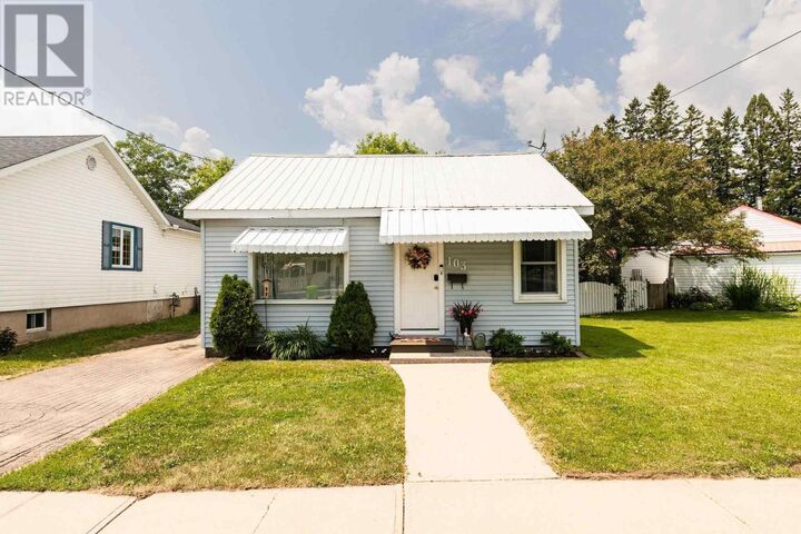 Property Photo: 103 Poplar St ON P6B 2W8