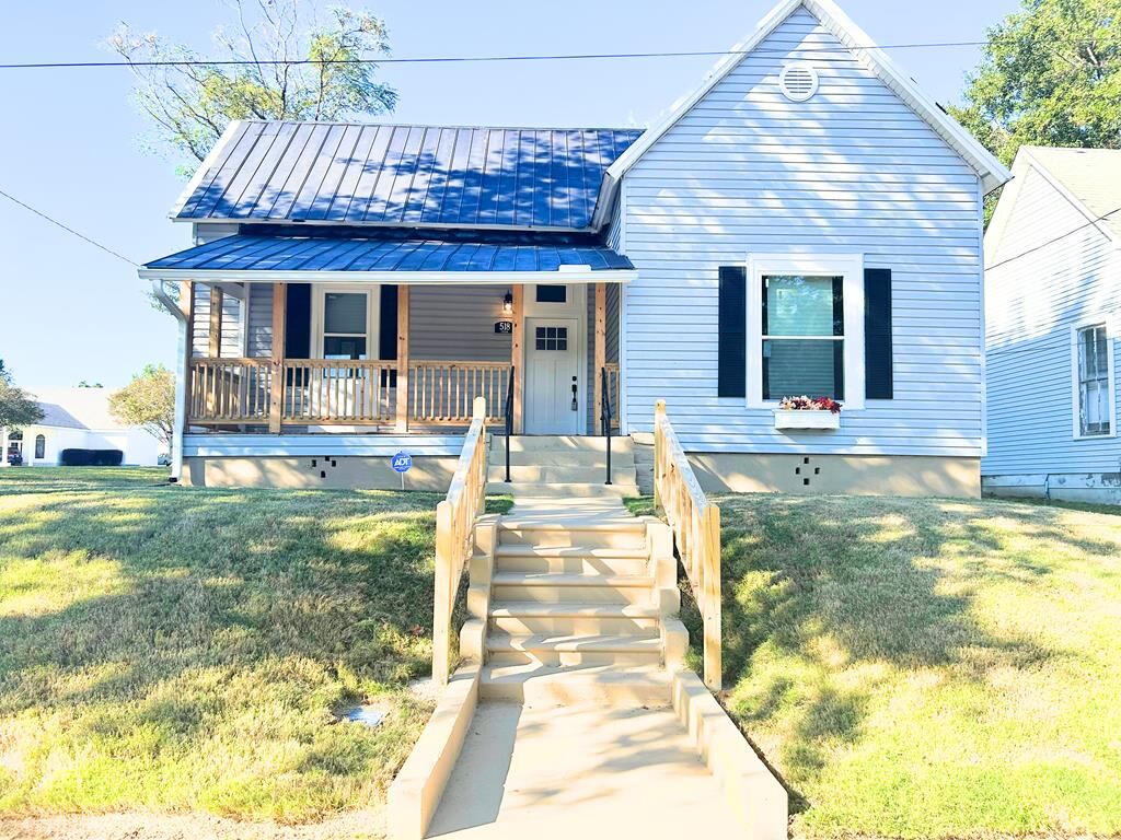 Property Photo:  518 E Furlow St  GA 31709 