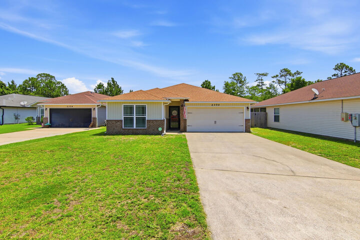 Property Photo:  2370 Duncan Ridge Drive  FL 32566 