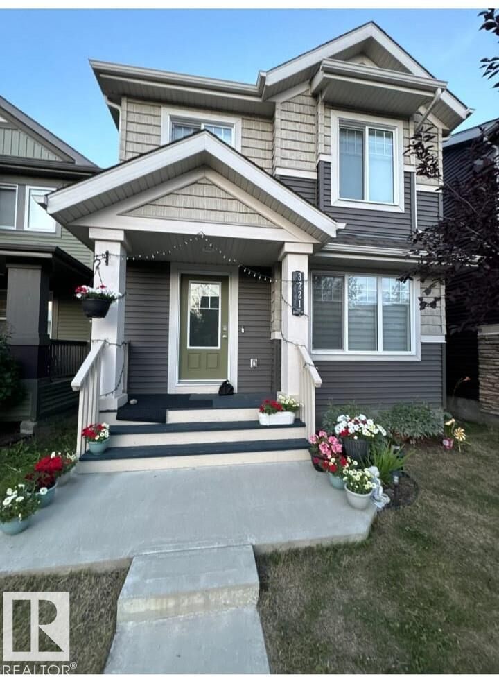 Property Photo:  3221 Cherry Crescent SW  AB T6X 1Y5 