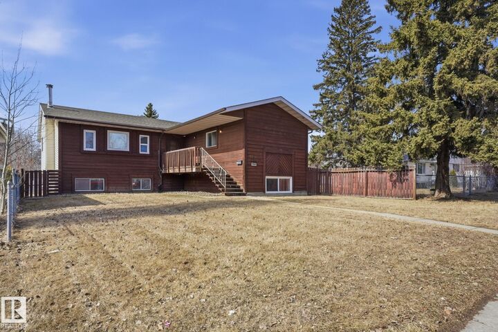 12340 St Albert Trail NW — photo 1