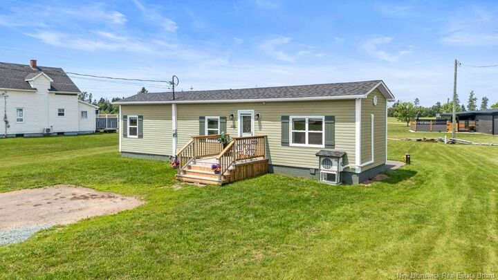 Property Photo: 800 Chemin Bas Cap-Pele Road NB E4N 4K1