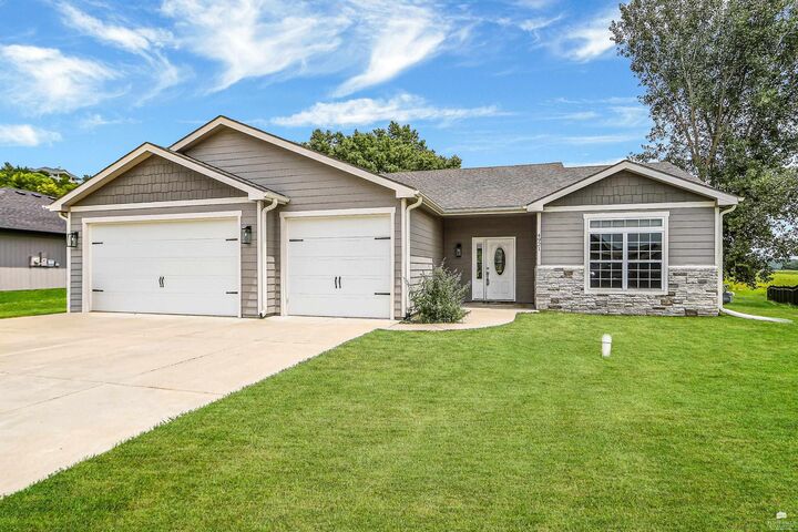 Property Photo: 4921 Plumthicket Drive KS 66503