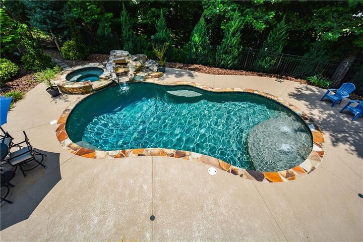 Property Photo: 515 Lakewood Court GA 30114