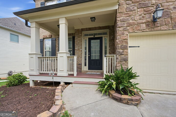 Property Photo: 4235 Isabelline Bluff GA 30040