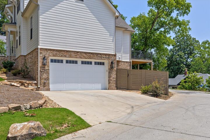 Property Photo: 1006 Fairmount Avenue TN 37405