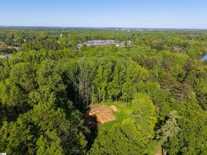 Property Photo:  6 Stratton Place  SC 29615 
