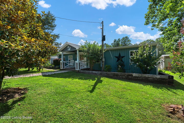 Property Photo: 377 Lakeway Dr KY 42729