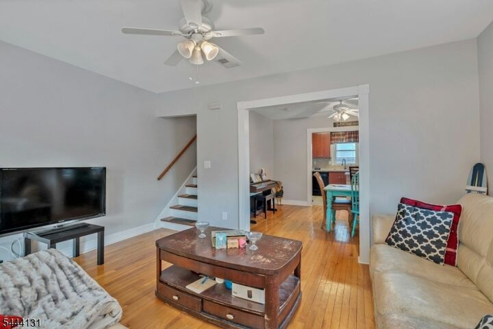 Property Photo:  43 Hillcrest Ave B  NJ 07016 
