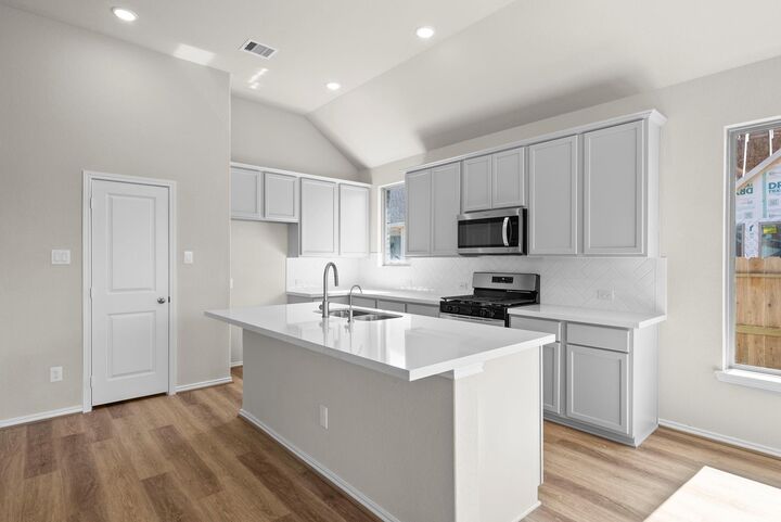 Property Photo:  28813 Crockett Gardens Drive  TX 77357 