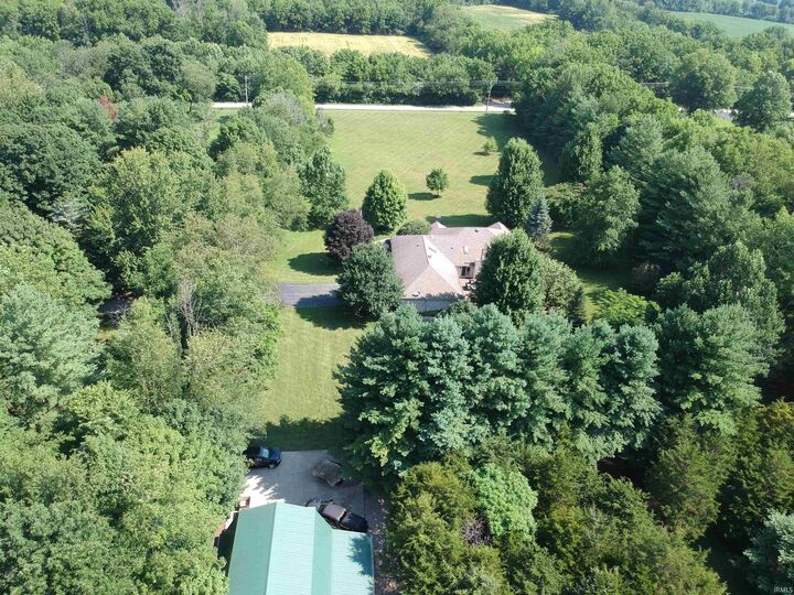 Property Photo:  7078 S Pr Royal Springs Drive  IN 46176 