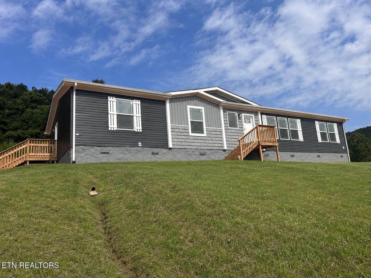 Property Photo: 599 Cuno Lane TN 37322