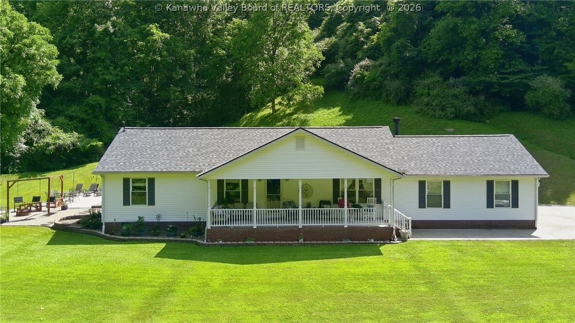 Property Photo: 169 Heather Lane WV 25541