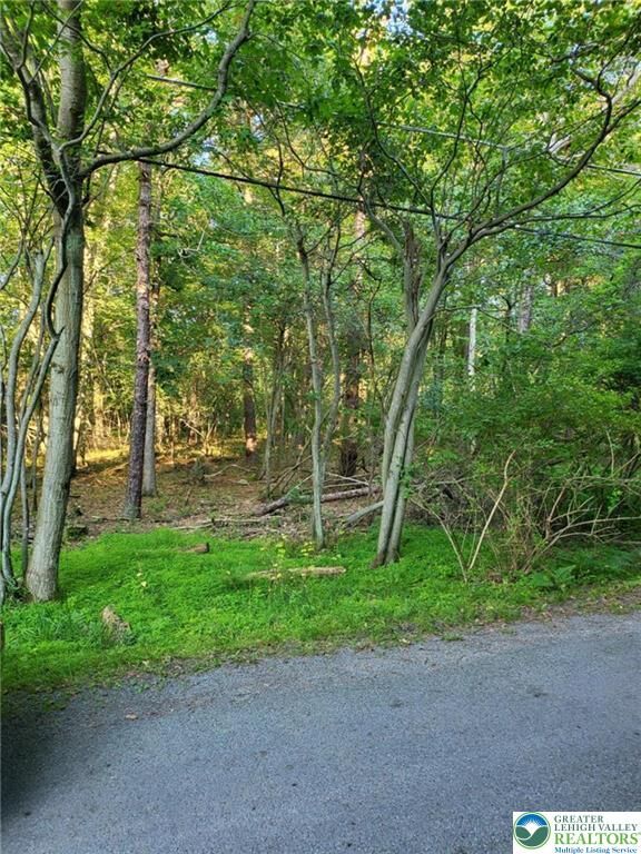 Property Photo:  5120 Pine Tr Lane 808,809  PA 18346 