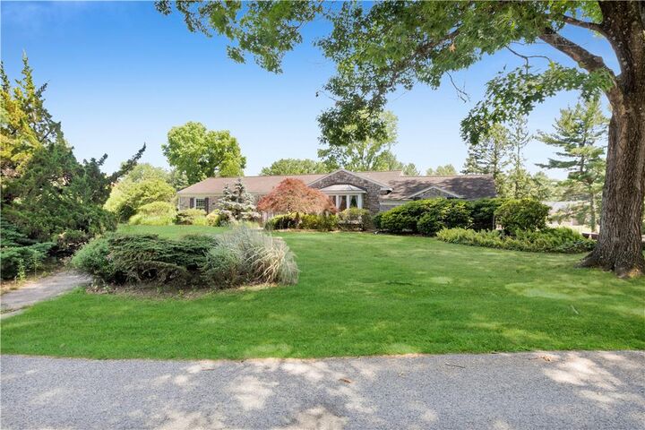Property Photo: 1901 Saucon Lane PA 18015