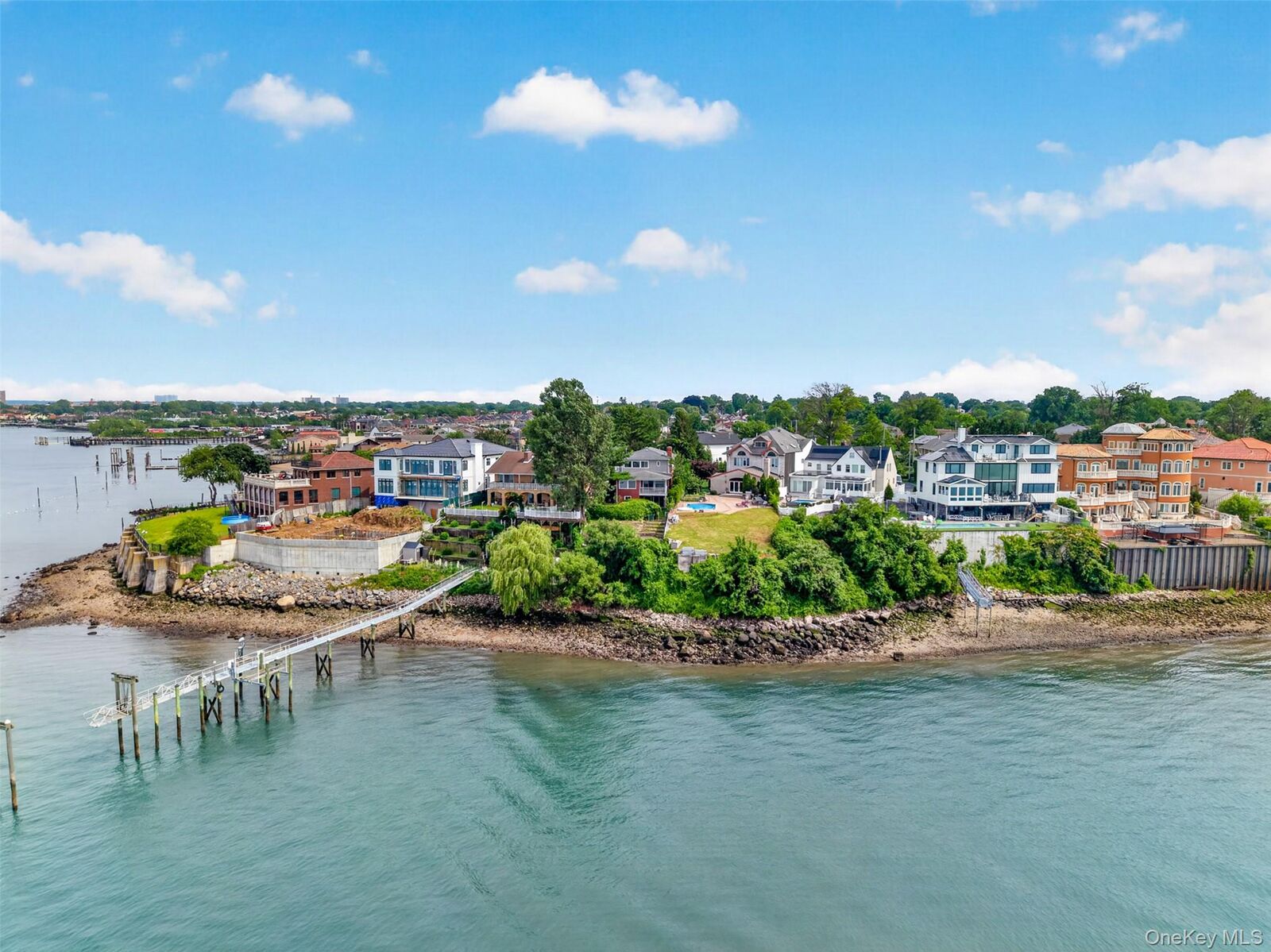 Property Photo:  149-37 Powells Cove Boulevard  NY 11357 