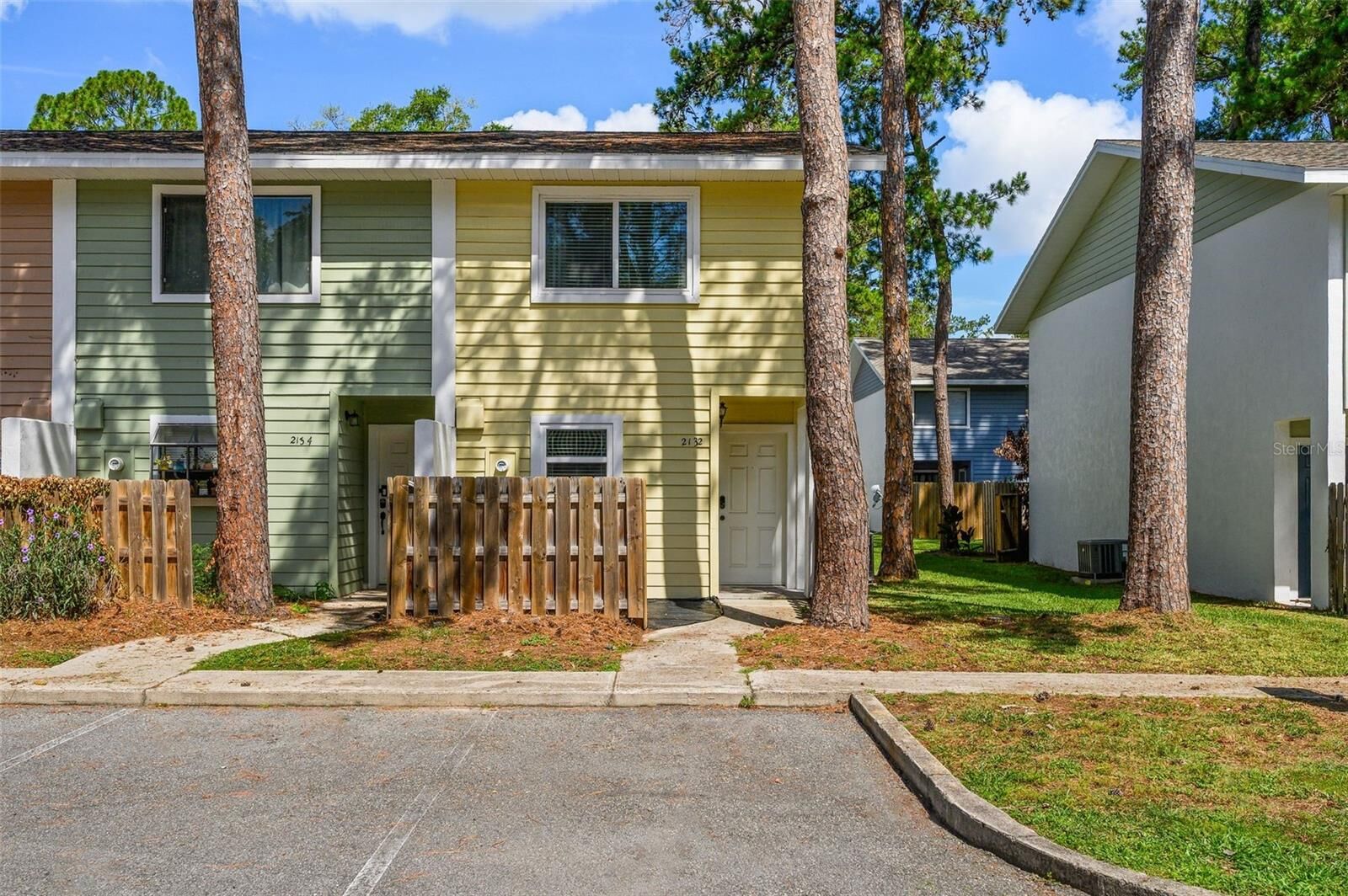 Property Photo:  2132 SW 39th Drive  FL 32607 