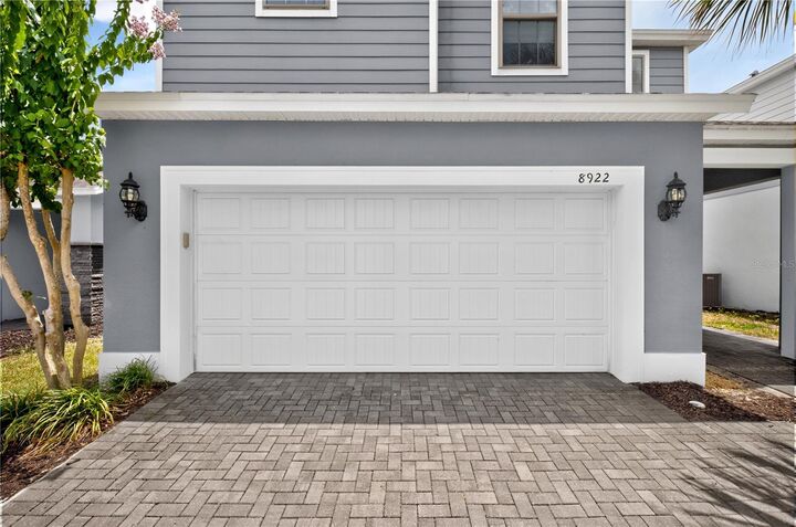 Property Photo:  8922 Zurich Lane  FL 34747 