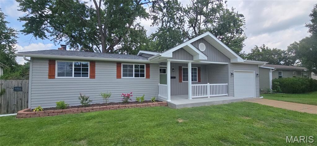 Property Photo:  1495 Tahoe Drive  MO 63031 