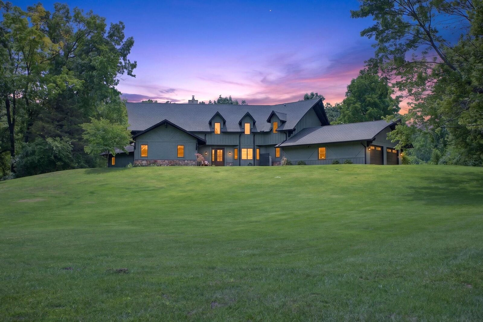 Property Photo:  11465 Clinton Road  MI 49277 