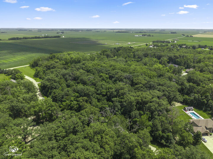 Property Photo: 4116 Foxborough Drive IL 60901