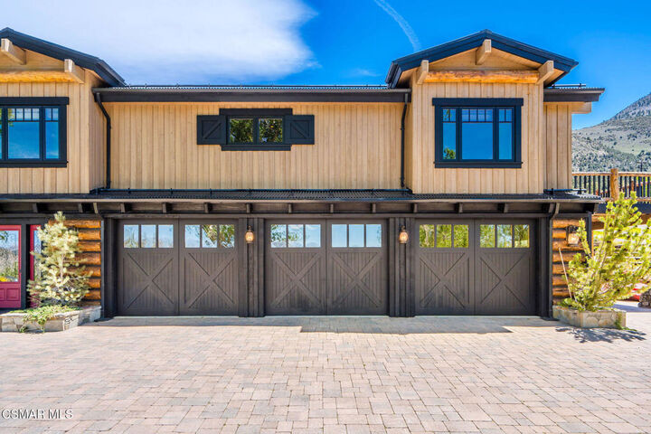 Property Photo:  716 Aspen Spring Ranch Road  CA 93546 