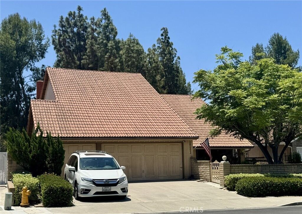 Property Photo:  28052 Balada  CA 92692 