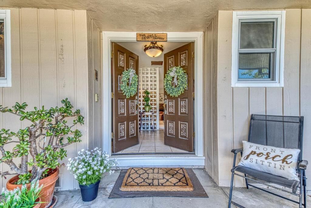 Property Photo: 628 Alameda Avenue CA 93901