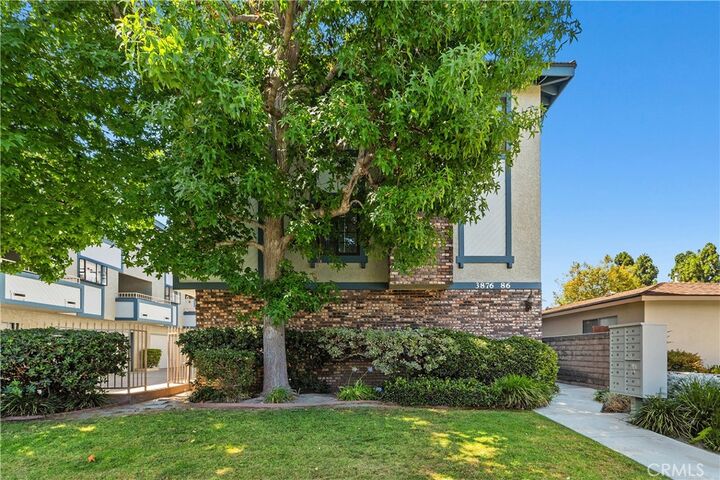 Property Photo:  3876 Howard Avenue 7  CA 90720 