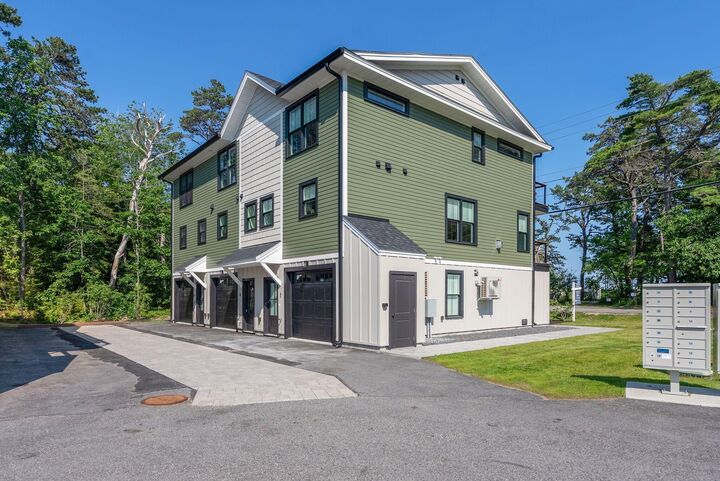 Property Photo: 24 Salt Point Drive 24 ME 04064