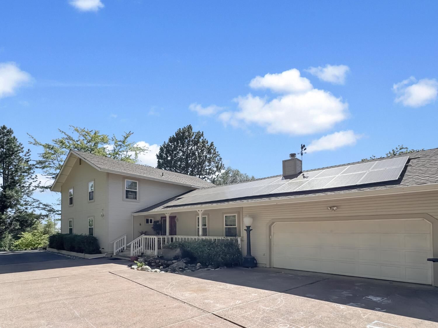 Property Photo: 10800 Round Valley Road CA 95949