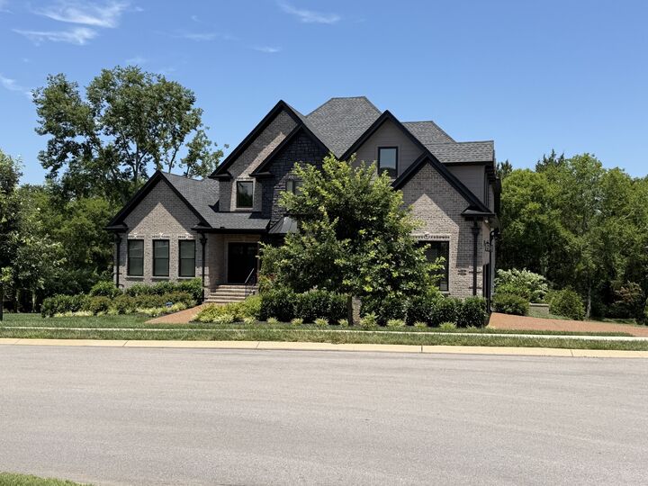 Property Photo:  1003 Quillen Way  TN 37087 