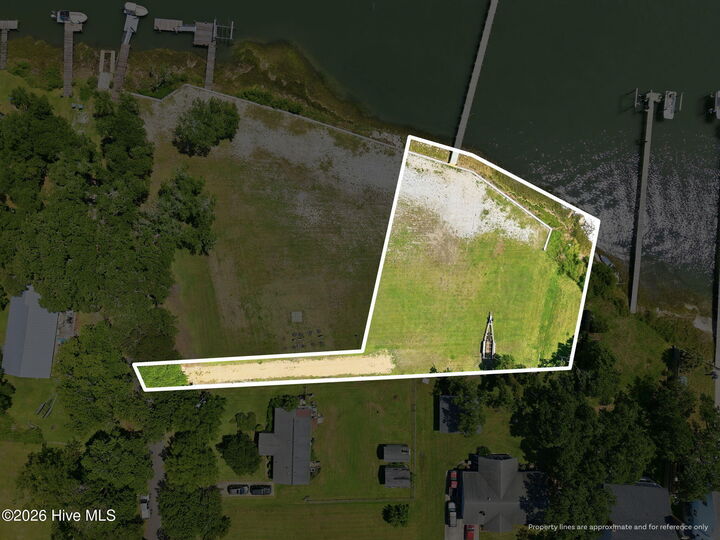 Property Photo:  184 2 Lennoxville Point Road  NC 28516 