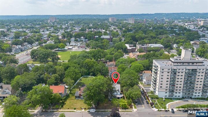 Property Photo:  129 Munn Avenue  NJ 07018 