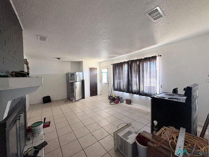 Property Photo:  1827 N Steven Drive  NM 88240 
