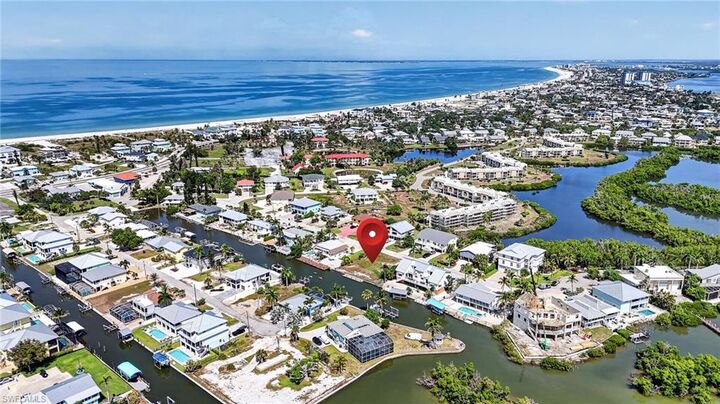 Property Photo: 21581 Widgeon Ter FL 33931