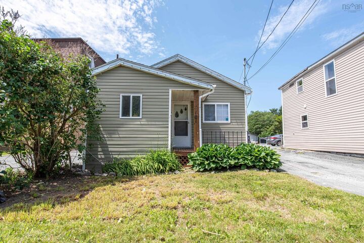 Property Photo:  161 Albro Lake Road  NS B3A 3Y7 