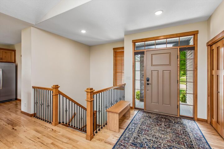 Property Photo:  1303 Bellavista Circle  MN 55313 