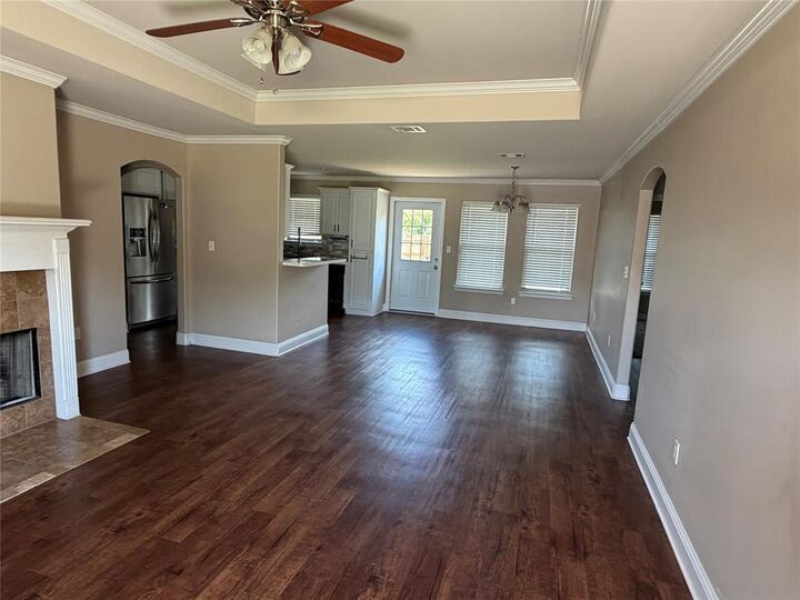Property Photo:  520 Big Red Circle  LA 71037 