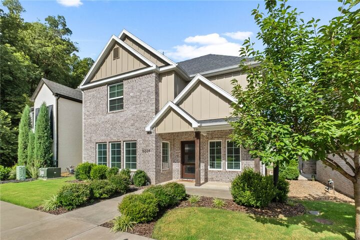 Property Photo:  5224 S Brookmere Street  AR 72758 