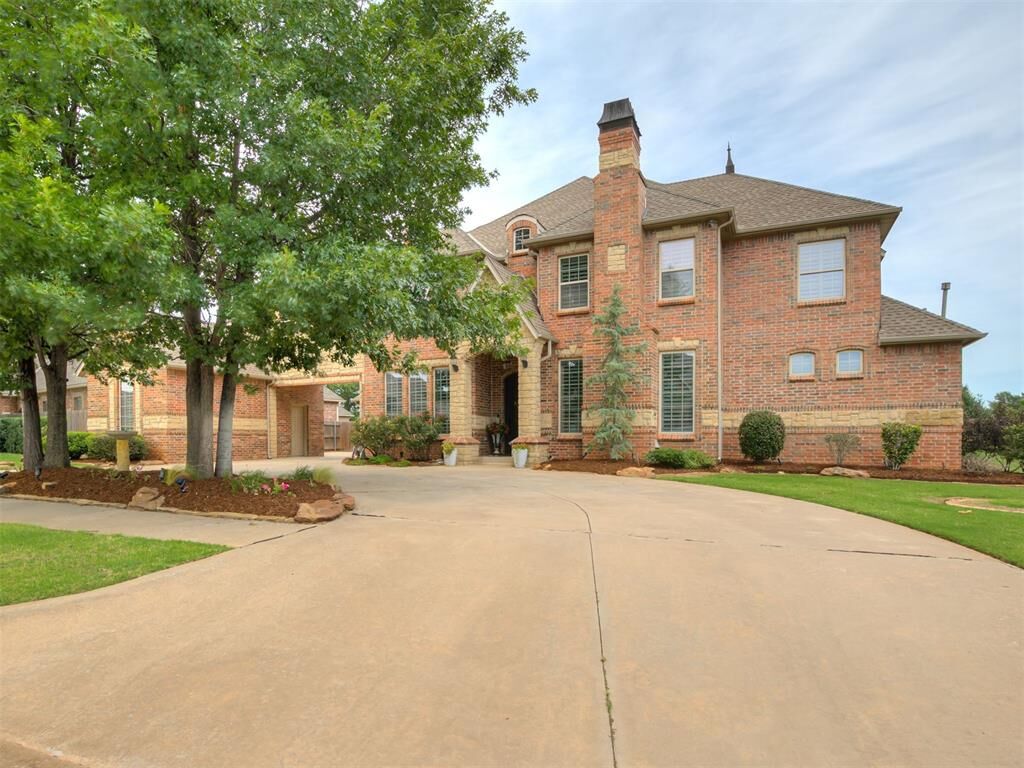 Property Photo: 9525 SW 35th Terrace OK 73179