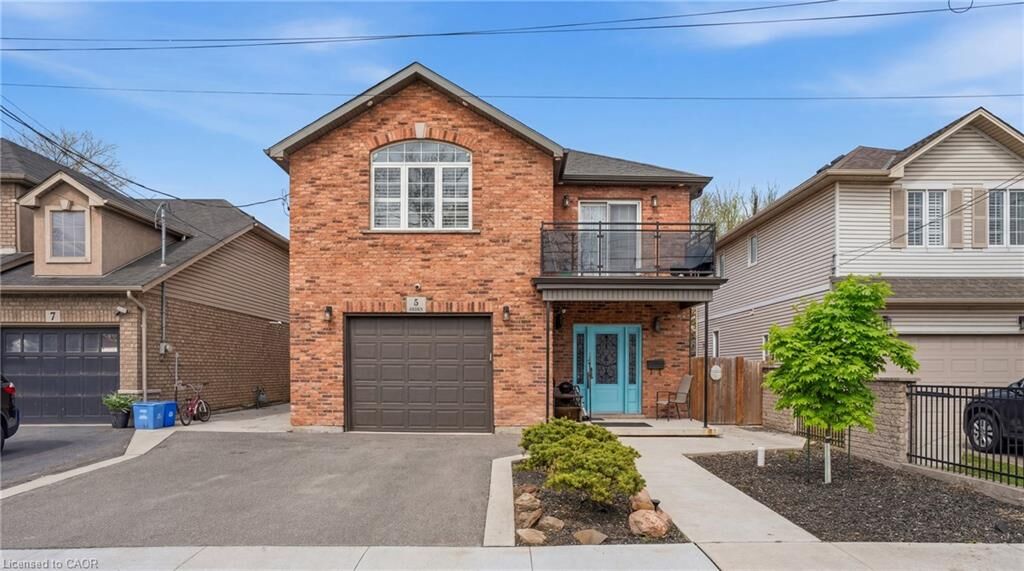 Property Photo: 5 Arden Avenue ON L8H 7C2