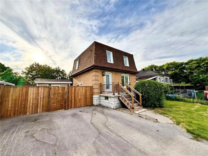 Property Photo: 94 Howard Avenue ON L9A 2W5