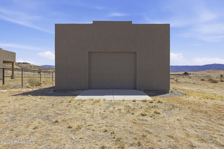 Property Photo: 11485 E Harley Drive AZ 86315