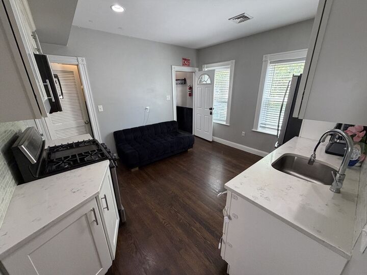 Property Photo:  26 Elder St 2  MA 02125 