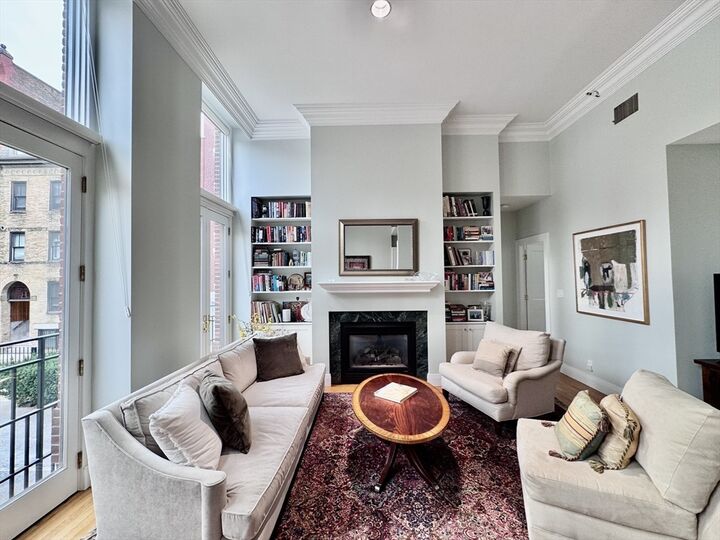 Property Photo:  20 Tileston Street 1A  MA 02113 