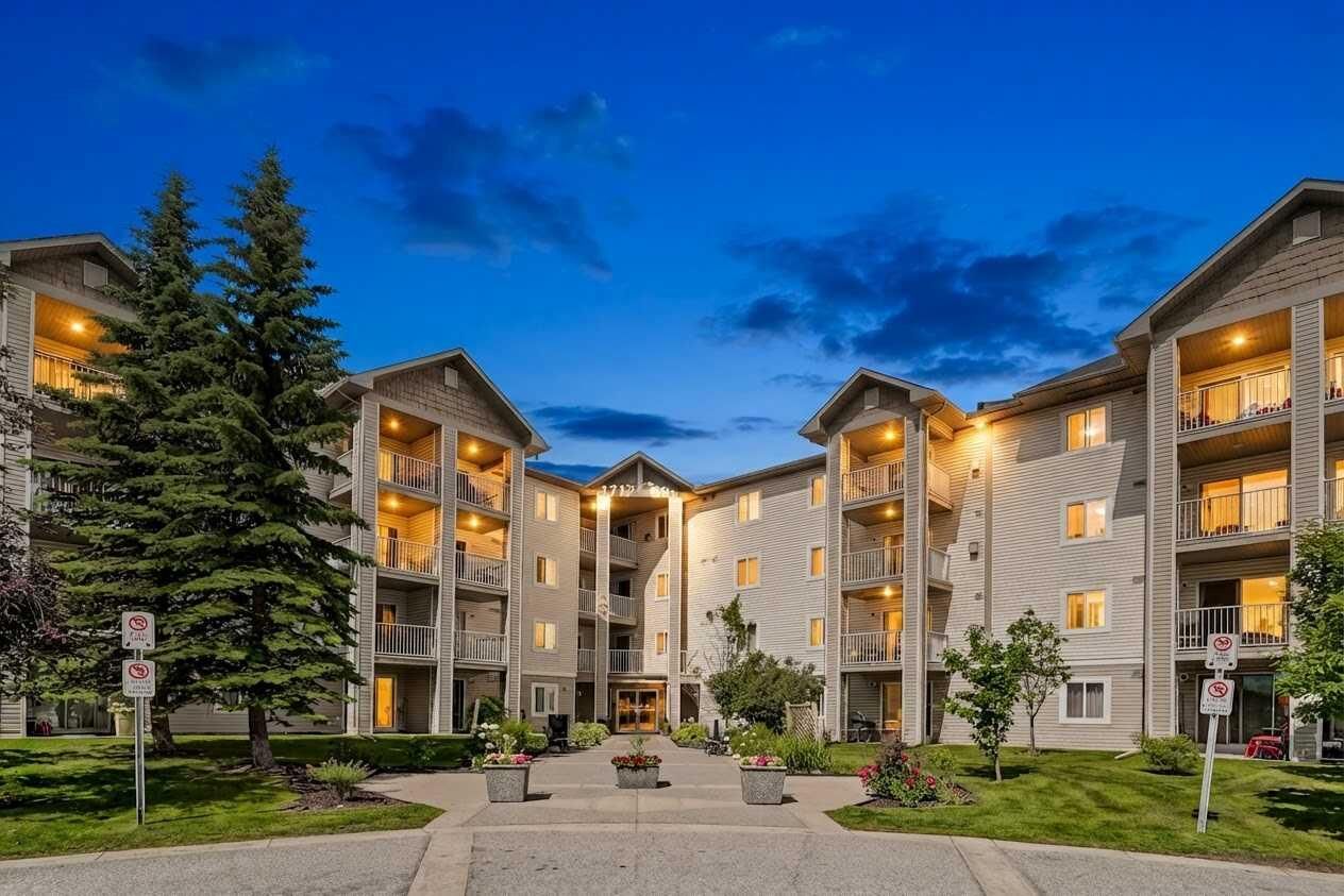Property Photo:  1717 60 Street SE 341  AB T2A 7Y7 