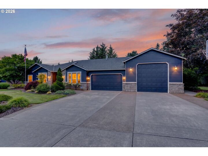 Property Photo:  13461 SE 286th Ln  OR 97009 