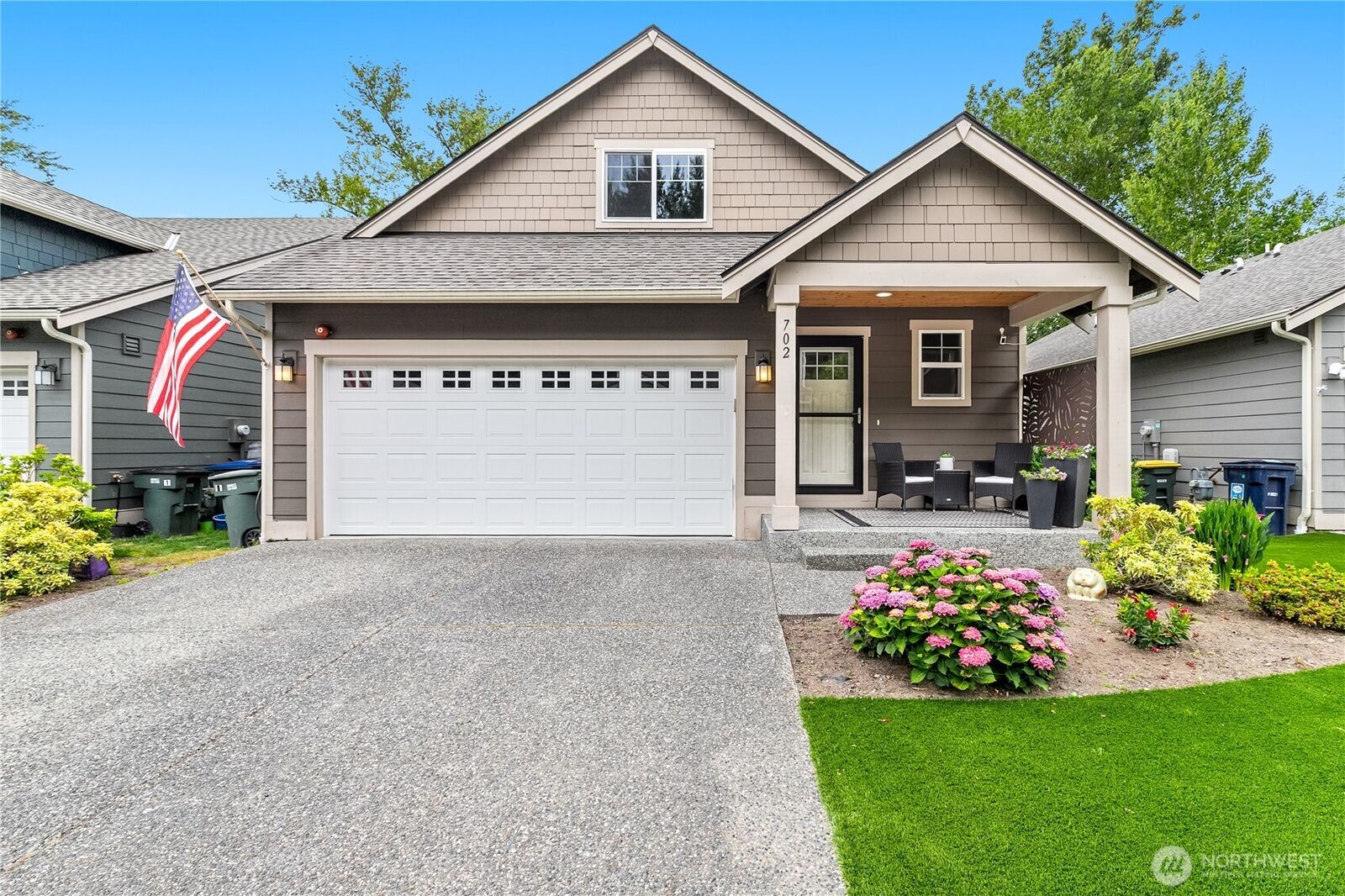 Property Photo: 702 Kodiak Lane WA 98226